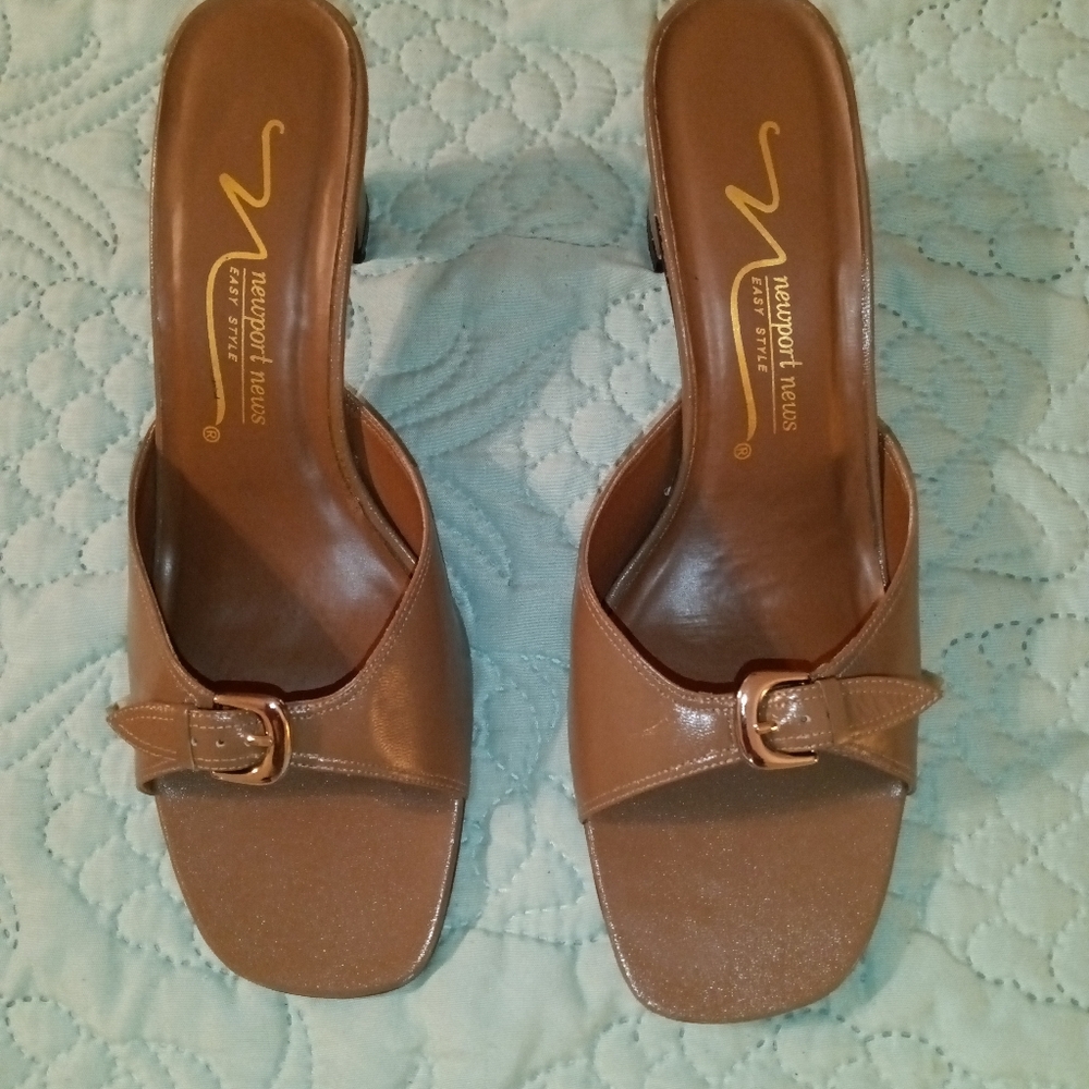 Newport News Heels